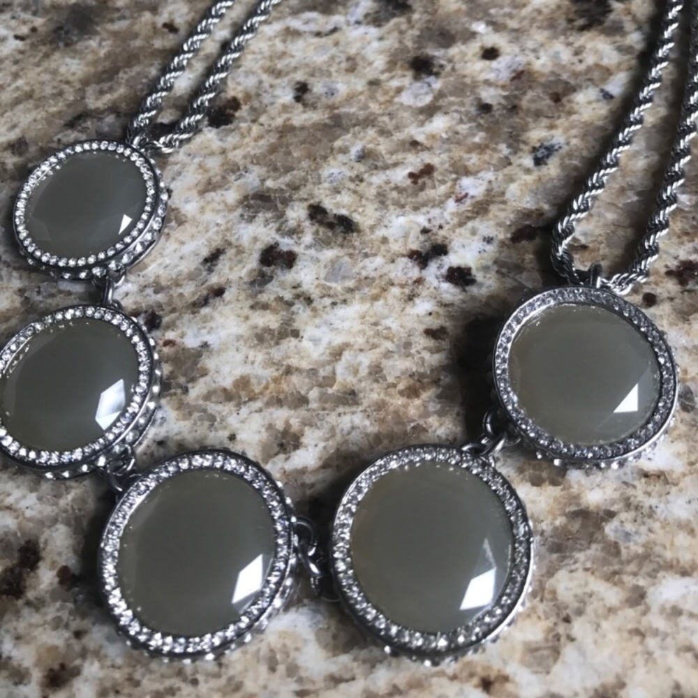 Banana Republic statement necklace